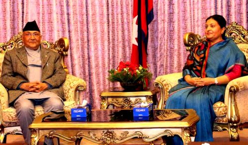 नेकपा विवाद उत्कर्षमा, अध्यक्षद्वय पालैपालै शितल निवासमा