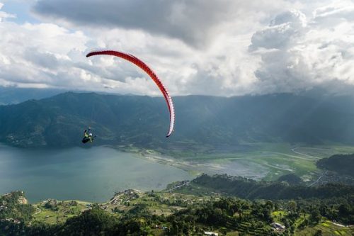 फेवा तालमा प्याराग्लाइडिङ दुर्घटना, सैनिक जवानको मृत्यु