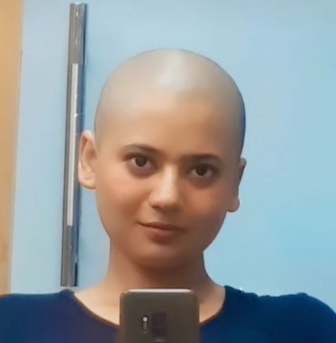 चर्चित नायिका केकीले किन गरिन् कपाल मुन्डन ? यस्तो छ कारण
