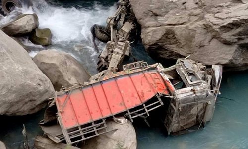 मनाङ् ट्रक दुर्घटनामा मृतकको संख्या ६ पुग्यो
