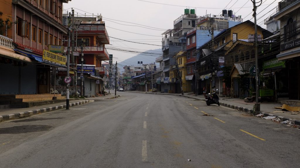 कास्कीमा निशेधाज्ञा जारी, सरकार लम्ब्याउने खेल कि नागरिककाे सुरक्षा ?