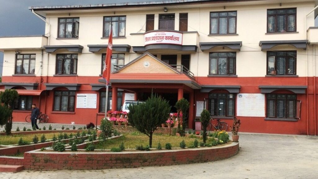 कास्कीमा फेरि थपियाे निशेधाज्ञा, निजी सवारी जाेरविजाेर चल्न पाउने