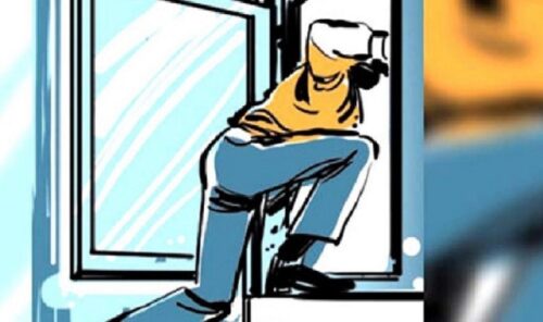 प्रहरीकै मोटरसाइकल लिएर कर्तव्य ज्यान मुद्दाका कैदी फरार