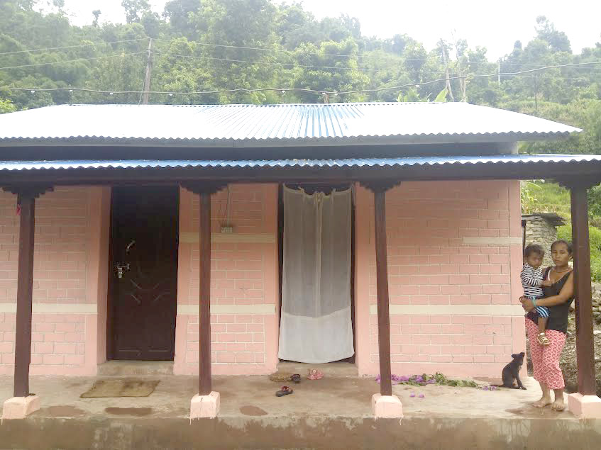 ६ वर्षमा १० हजार घरमात्र पुनर्निर्माण