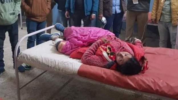 मोदीलाई कालो झन्डा देखाउने महिलालाई पहिला हिरासतमा लगियो, अहिले गोली हानियो
