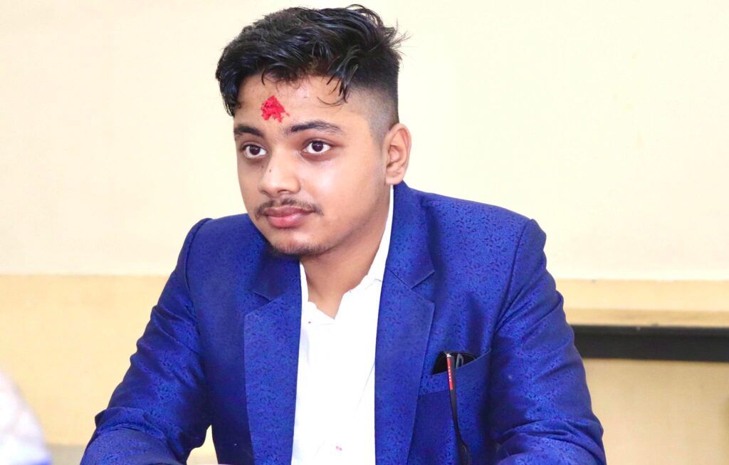 दोस्रो जनआन्दोलनको प्रथम सहिदका छोरालाई एमबिबिएस पढाउँदै पोखरा महानगर