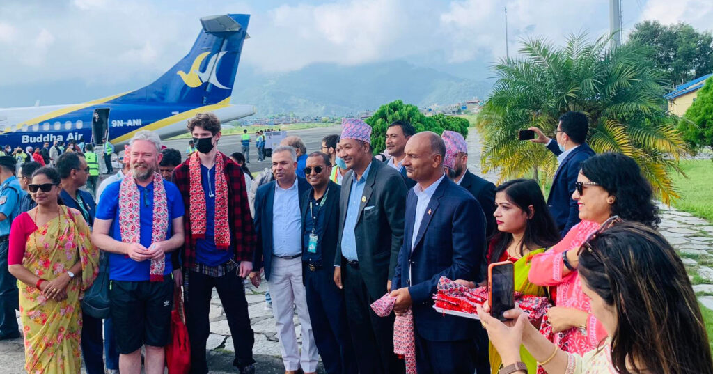 पर्यटन दिवसमा पोखरामा पर्यटकको स्वागत