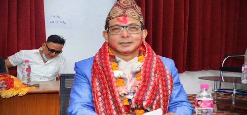 नेपाली युवालाई क्यासिनो प्रवेशमा रोक लगाउन दीपक मनाङेको माग