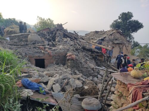डोटीमा गएको भुकम्पमा ६ जनाको ज्यान गयो