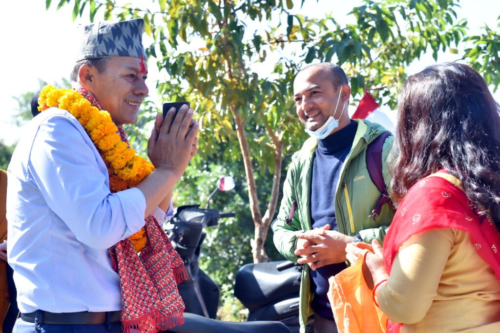 काहुँडाँडामा गुरुयोजना सहितको विकास ल्याउछु – प्रदेश उम्मेदवार थापा