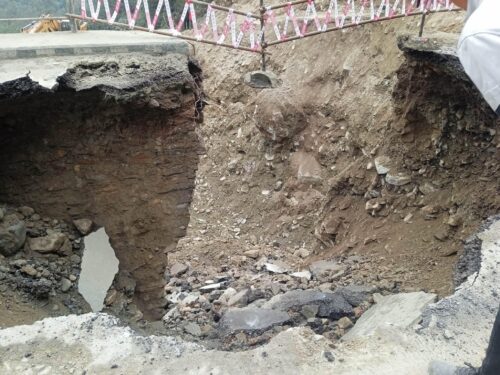 अवरुद्ध पृथ्वी राजमार्ग ३ घण्टापछि खुल्यो