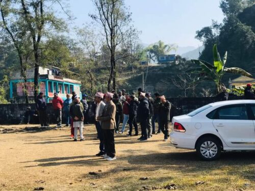 महानगरले जर्बजस्ती डोजर चलाएपछि पोखरा लामेआहालमा प्रदर्शन