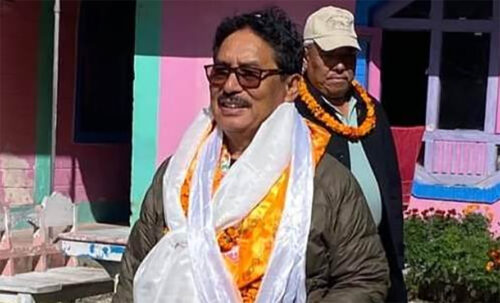 मनाङबाट निर्वाचित कांग्रेस सांसद टेकबहादुर निलम्बित