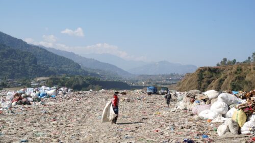 फोहोरले जीवन धानेकाहरु