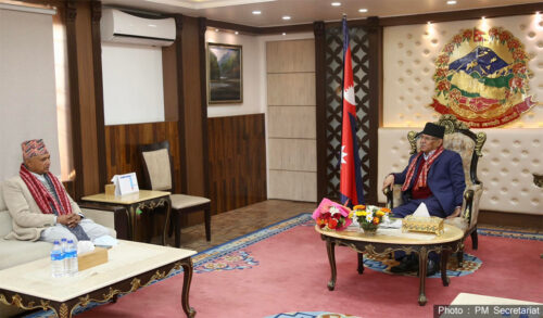 ओली र प्रचण्डलाई भेटे मुख्यमन्त्री खगराजले, होला त प्रदेश मन्त्री परिषद् विस्तार ?
