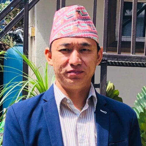 भतिजलाई हटाएर मेयर आचार्यले बनाए पार्टीका जिल्ला उपाध्यक्षलाई स्वकीय सचिव