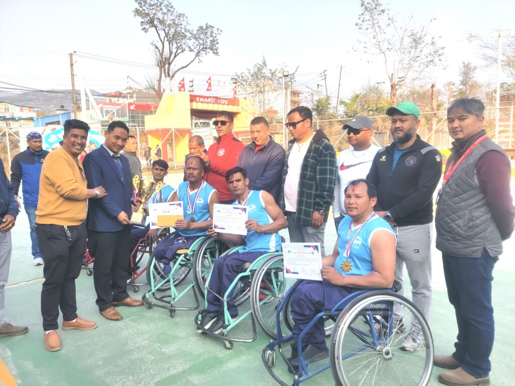 आयोजक पोखरा महानगरपालिका ह्विलचेयर बास्केटबलको विजेता