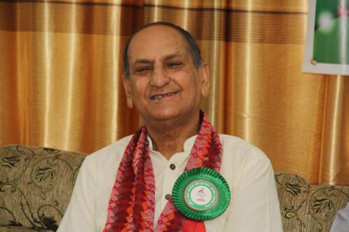 अम्बर गुरुङ राष्ट्रिय संगीत पुरस्कार गीतकार किरण खरेललाई