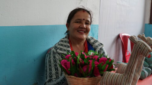 हस्तकलाबाट हर्षित महिला उद्यमी