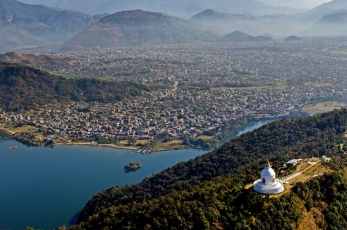नयाँ वर्षको चहलपहल सुरू, पोखराका होटलमा बुकिङ बढ्दै