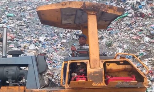 पोखरा ल्याण्डफिल साइटमा फोहोर पुर्ने डोजरले च्याप्दा चालकको मृत्यु