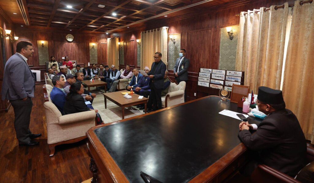 पोखरा अन्तर्राष्ट्रिय विमानस्थल नाममात्रै भयो, चैतभित्र कर्जा तिर्न सक्दैनौं: पोखरेली व्यवसायी