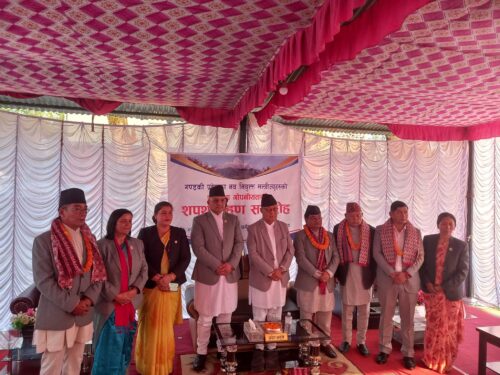 गण्डकीमा नवनियुक्त ४ मन्त्रीले लिए शपथ