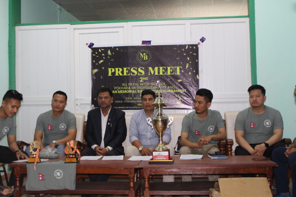 पोखरामा विद्यालयस्तरीय राष्ट्रिय ब्याडमिन्टन हुँदै
