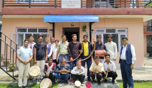 संस्कृती जाेगाउन वडाकाे वाद्यसामाग्री सहयोग