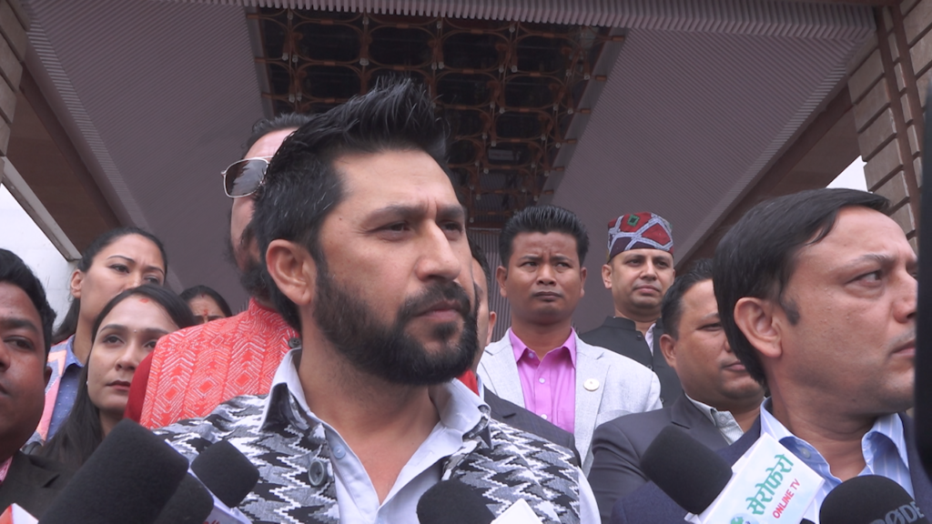 सदन हाइज्याक भयो : रवि लामिछाने