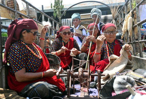पोखरामा धुमधामले मनाइयो भूत भगाउने ट्होंटे पर्व (फोटो फिचर)