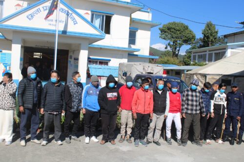 एउटै समूहले १० महिनामा ३३ किलो सुन तस्करी गरेको प्रहरीकाे दावी