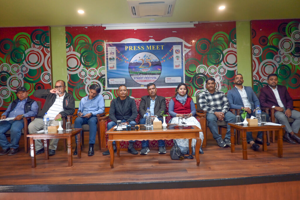 पोखरामा सडक महोत्सवको तयारी