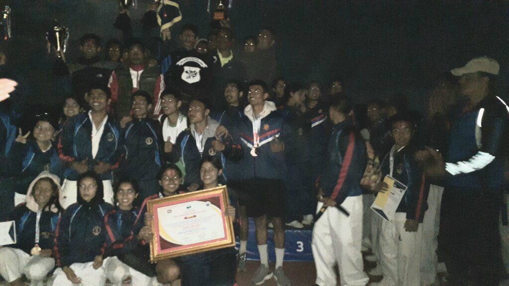 सैनिक आवसीय मावि बन्यो पोखरा महानगरस्तरीय रनिङ शिल्डको च्याम्पियन