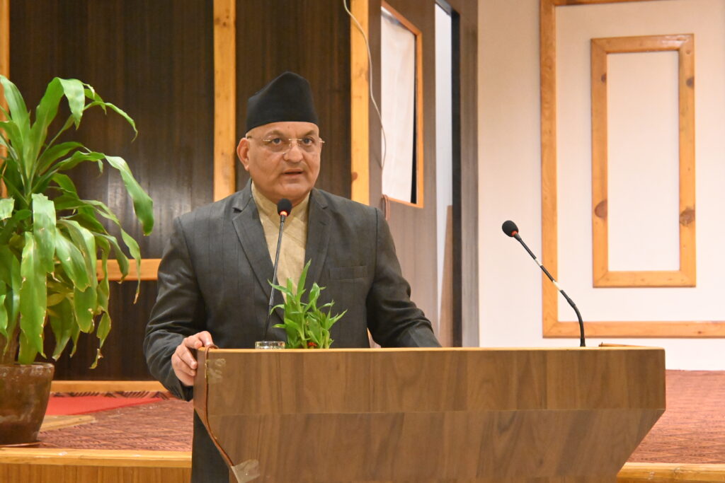 मुख्यमन्त्री पाण्डेको प्रश्नः कति जनाले फेसबुकमा लेखेर यो व्यवस्था परिवर्तन हुन्छ ?