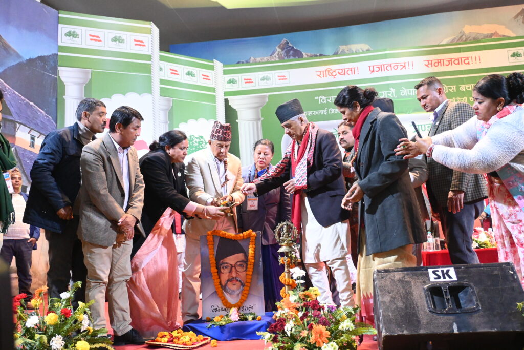 कांग्रेस सभापति देउवा भन्छन्ः कुनै न कुनै पार्टीसँग मिलेर सरकार बनाउनुपर्ने बाध्यता छ