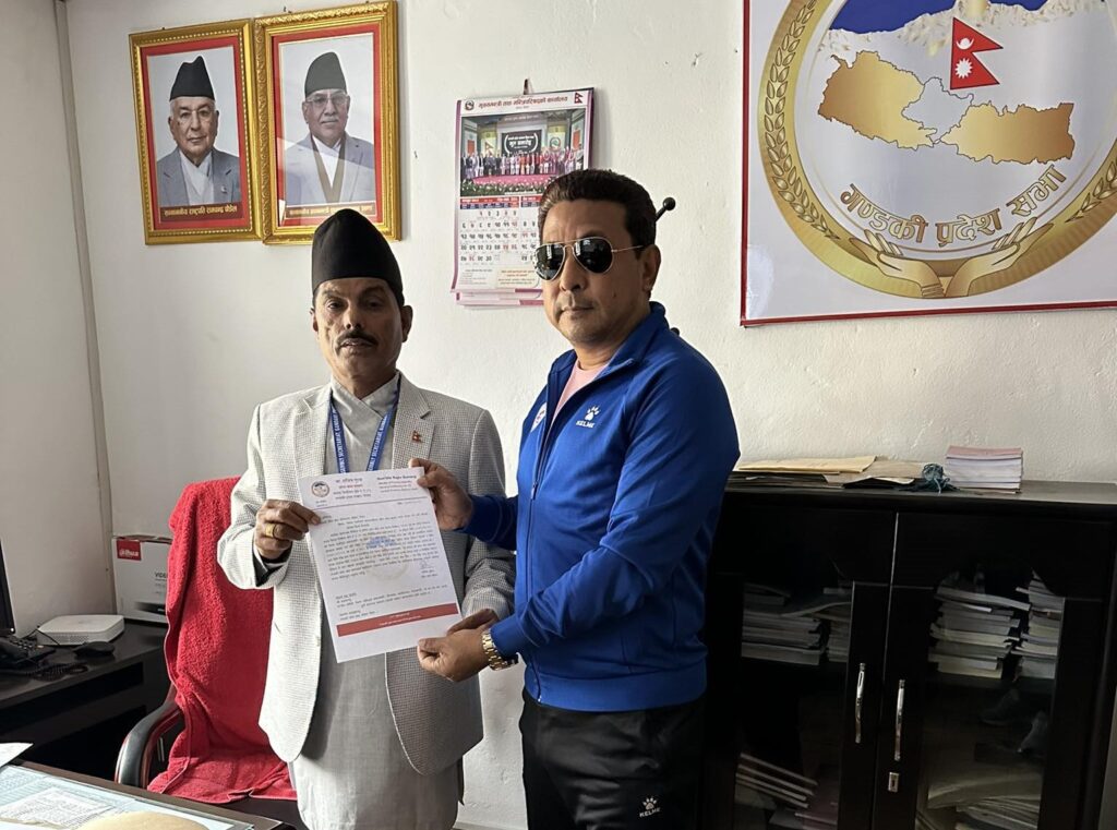 दीपक मनाङे स्वतन्त्र हुने पत्रले गण्डकीमा सत्ताकाे रोचक खेल