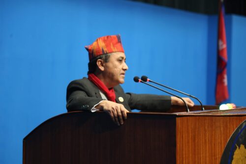 कांग्रेस महामन्त्री शर्माकाे ‘प्रचण्ड’ लाई प्रश्न ? धोका पाएकाहरु एक हौँ भनेर नारा लागे कहाँ पुग्नुहोला ?
