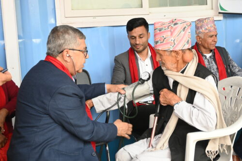 ज्येष्ठ नागरिकलाई वडामै विशेषज्ञसहितको स्वास्थ्य शिविर