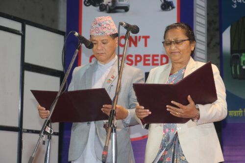 गण्डकीमा नवनियुक्त दुई मन्त्रीले लिए शपथ