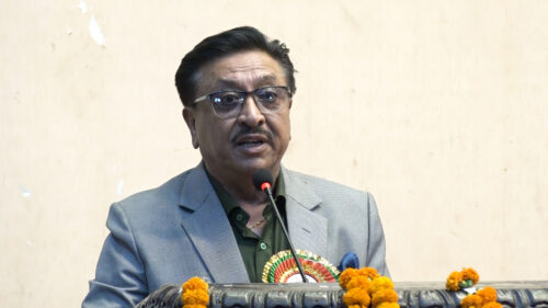 कलाकारहरु कहिलसम्म अधिकारविहीन भएर बस्ने ?’