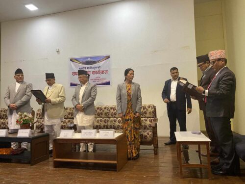 गण्डकीमा देवकोटा र पाण्डेले लिए सपथ