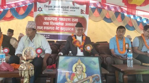 विद्यार्थी पलायनको समस्या रोक्न शैक्षिक संरचनामा सुधार गर्नु आवश्यक : गोपालमान श्रेष्ठ