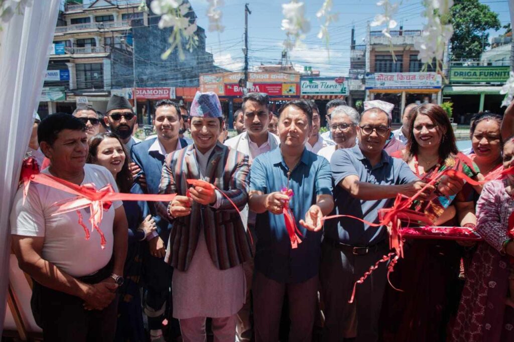 पोखरामा राष्ट्रिय पोशाक घरकाे शाखा विस्तार