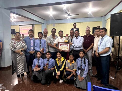 इंग्लिस ल्यांग्वेज स्किल कम्पिटेसनमा हिलसाइड प्रथम