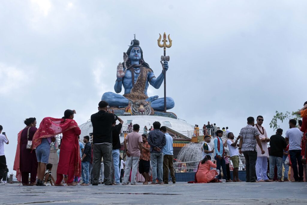 पुम्दीकोटमा भक्तजनको घुँइचो (फोटो फिचर)