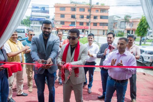 पोखरामा खुल्यो एमएडब्लूको सोरुम