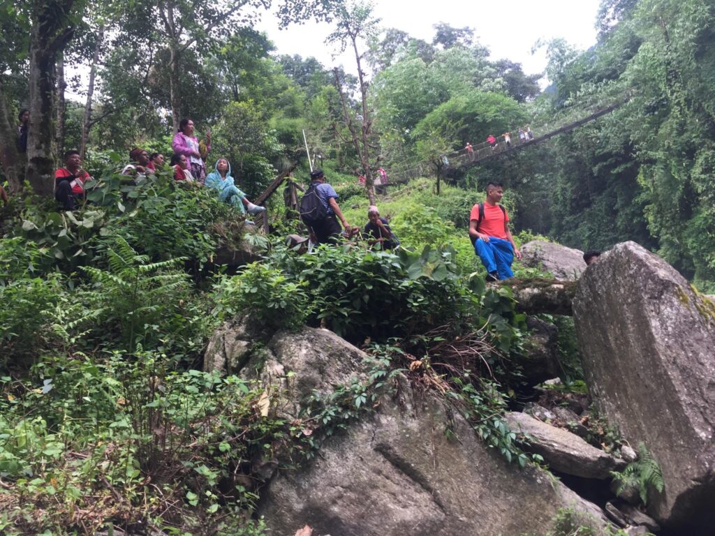 उल्लेरी हुँदै घोरेपानी जाने क्रममा दुई स्पेनिस नागरिक बेपत्ता