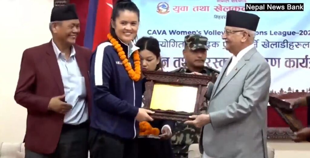 काभा महिला नेसन्स लिगमा पदक जित्न सफल खेलाडीहरु नगदसहित सम्मानित