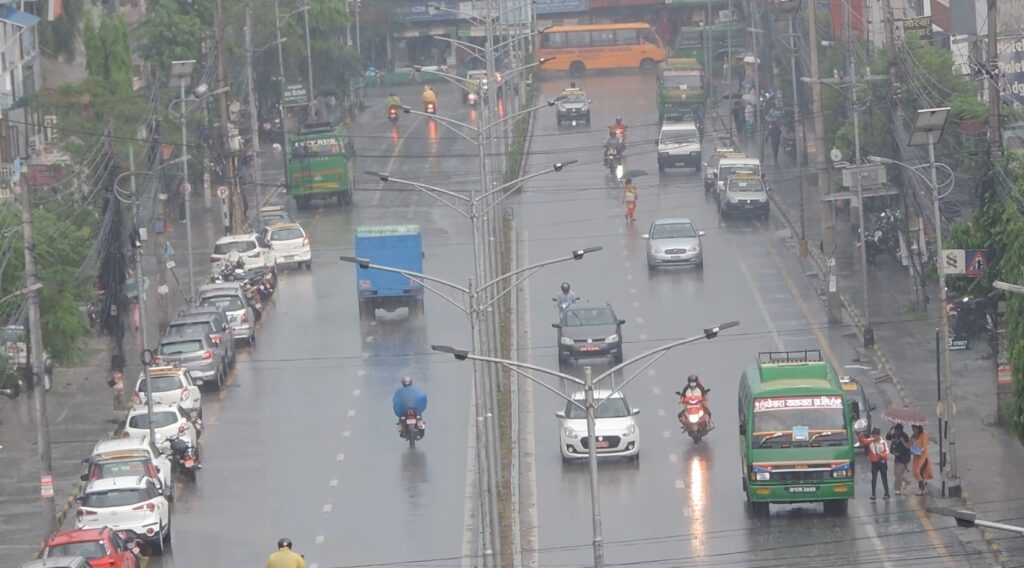 देशका धेरै ठाउँमा वर्षा जारी, नदी आसपासका बासिन्दालाई सावधानी अपनाउन अनुरोध